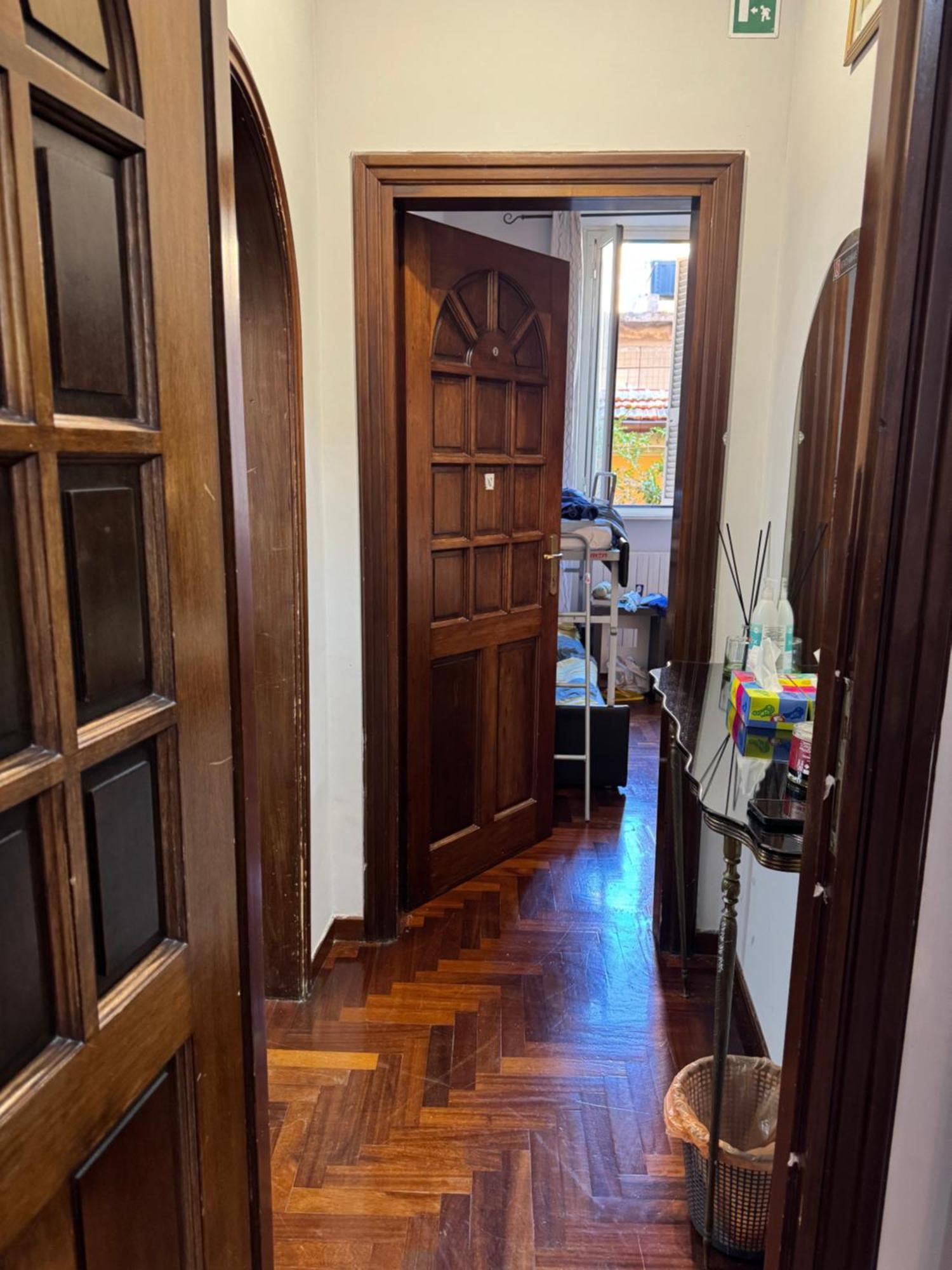 Destination In Rome Hostel Bagian luar foto